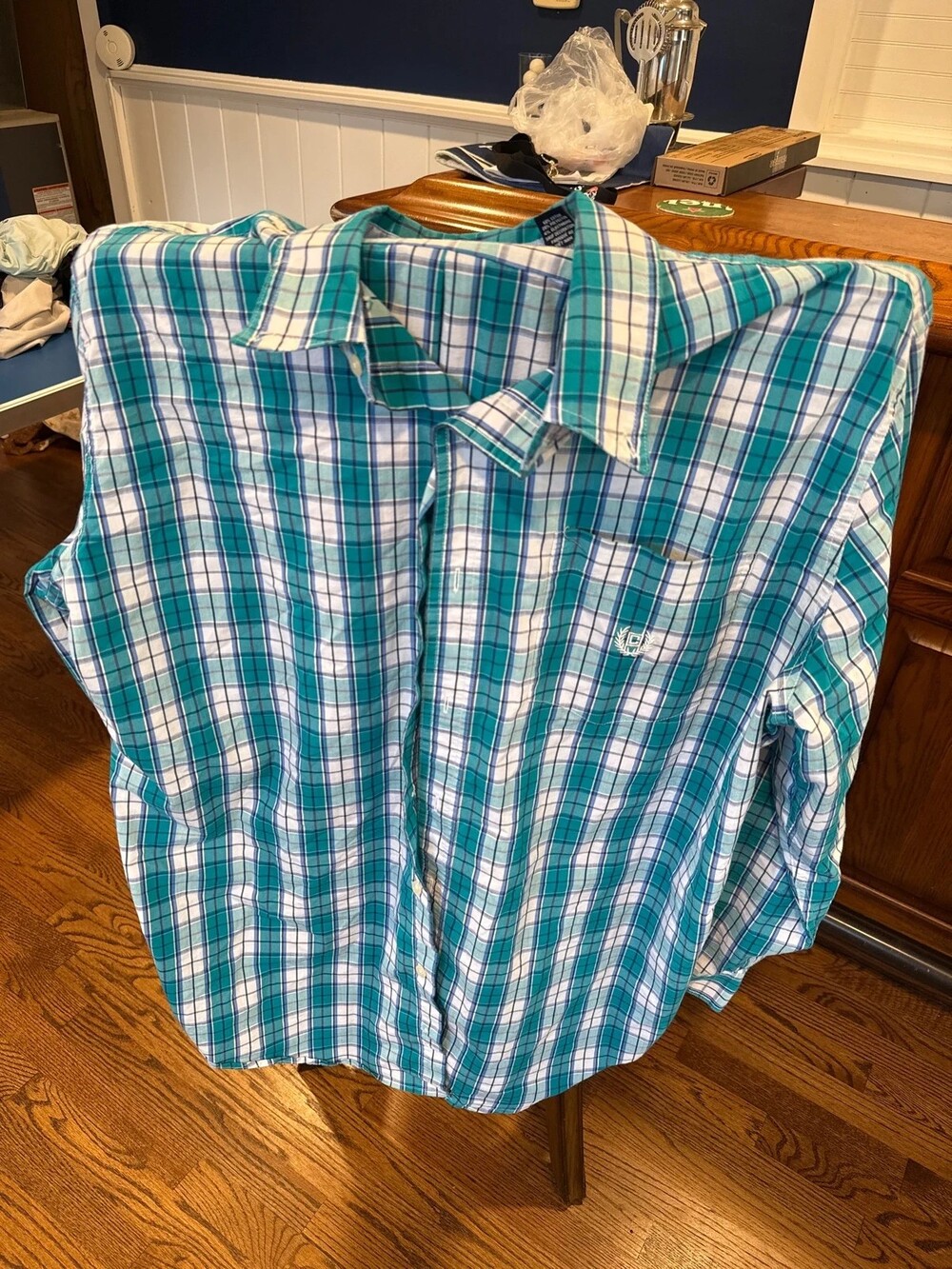 Chaps Aqua Color patterned Button Up XLT